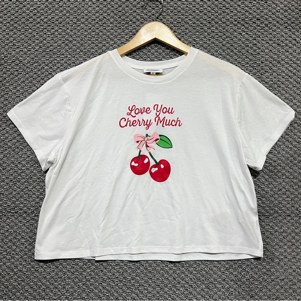 Freshman White Cherry Print Kids T-Shirt Size XL NWT